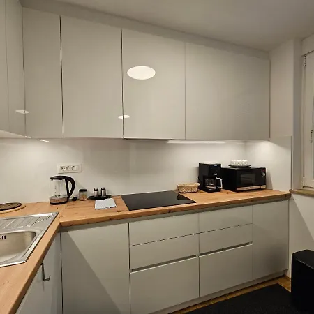 Martin In The Center Апартаменти Любляна