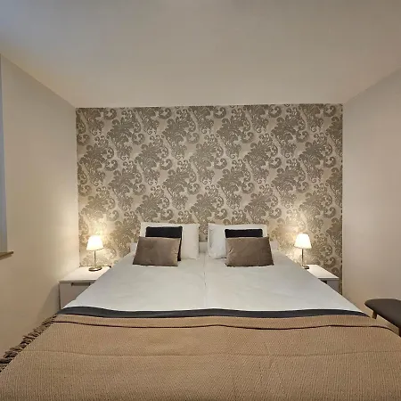 Апартаменти Martin In The Center