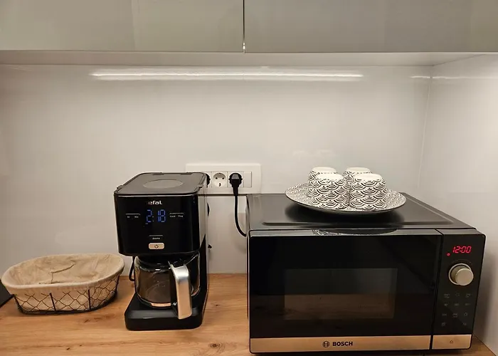 Martin In The Center *